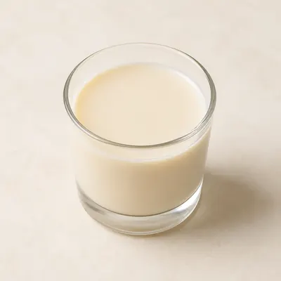 Illustration of a glass of soy milk